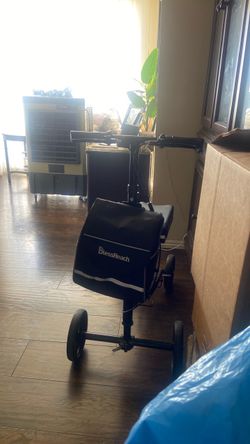 Knee scooter for foot or ankle
