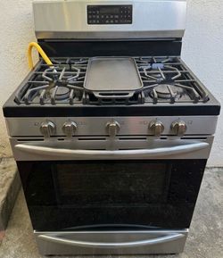 Frigidaire Gas Stove