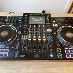 Pioneer-dj-controller
