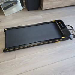 Urevo Treadmill With Remote