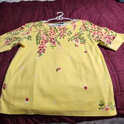 Women's Tops