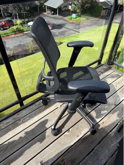 Ergonomic Office Chair