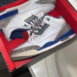 Size 13 'True Blue' Retro 3's