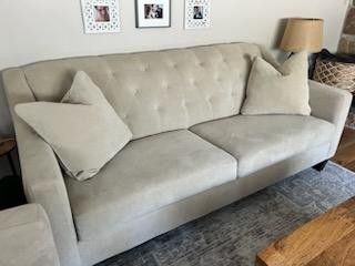 Your New Couch & Arm Chairs!  Great Condition