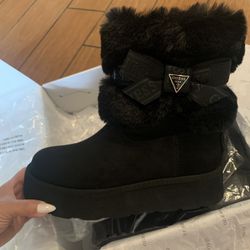 Guess Fur Boots Size 7