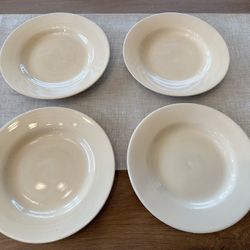 Beige Stoneware Plate Set