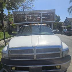 Diesel Dump Truck, Clean Tittle, 12,000, Tradeable, Negotiable.