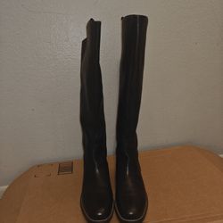 Franco Sarto Women's Meyer Knee High Wide Calf Flat Boot Size 7.5