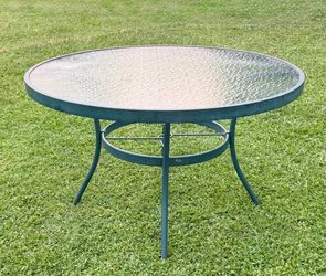 Patio Garden Outdoor Glass Top Round Table