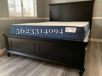 New Queen size bed with new mattress & boxspring