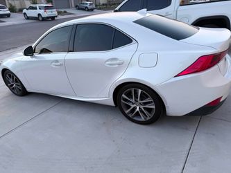 2018 Lexus IS 300