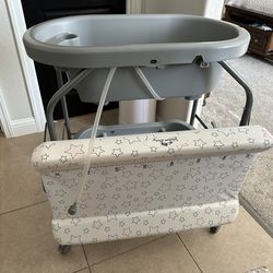 Baby Tub With Changing Station