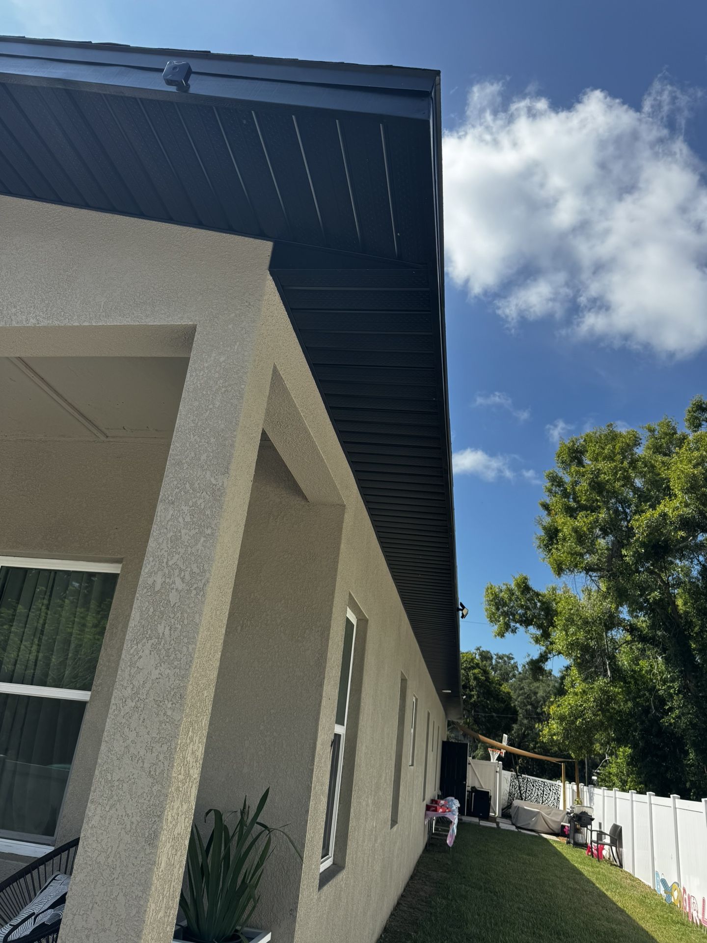 Black Aluminum Soffit And Fascia