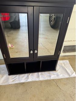 Mirrored Cabinet