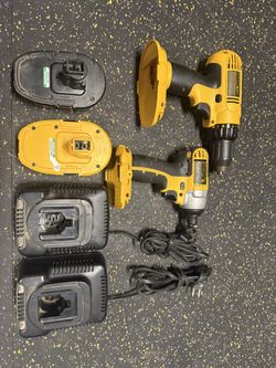 Dewalt Drill and Impact Driver Kit