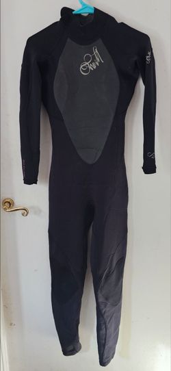 2:3 O’Neill Womens size 8s Wetsuit DLux Full BodySuit zip Black