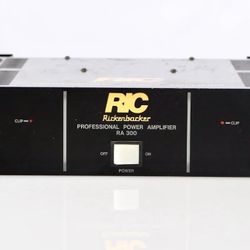 Rickenbacker RA 300 Stereo Power Amplifier 300w mono 150 stereo RIC 1986-89 Made Japan by Sony MIJ