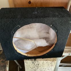 Subwoofer box for 13”