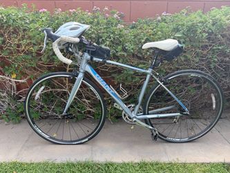 Giant Avail Road Bike Silver Blue