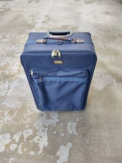 27 inch big suitcase luggage baggage checked size good for international travel