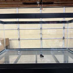  Aquarium 40 gallon Breeder (with out stand)