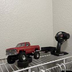 TRX4M RC Car
