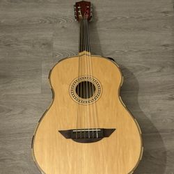 Guitarron 