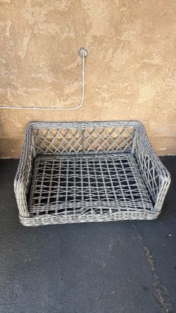 Dog bed wicker pet