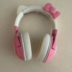 Razer Kraken BT Hello Kitty and Friends Edition Wireless Bluetooth Headset