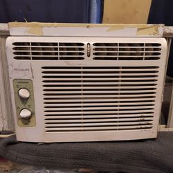  Window Air Conditioner Frigidaire Brand.  Used. Price Negotiable