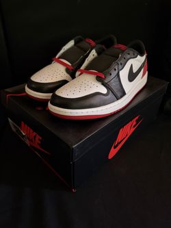 Nike Jordan 1 Retro Low OG / Black Toe / Size 9.5 / New