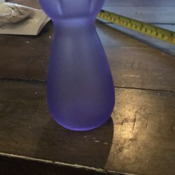 Purple vase, 4 x 1 1/2