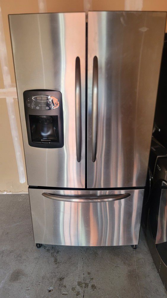 Maytag Stainles  No Ice Maker