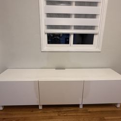 IKEA White Gloss Besta Tv Cabinet
