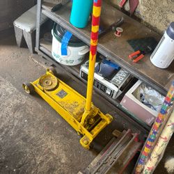 Heavy Duty Jack  1 /12 Ton
