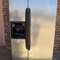 Kenmore Refrigerator 