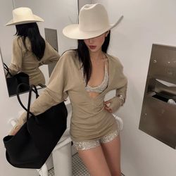 Beautiful Clothes Set