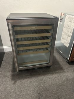 U-Line Wine Captain 1000 Series