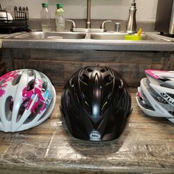Bell Helmet 54-61cm ⛑️ 2 Women’s Helmets 51-55cm