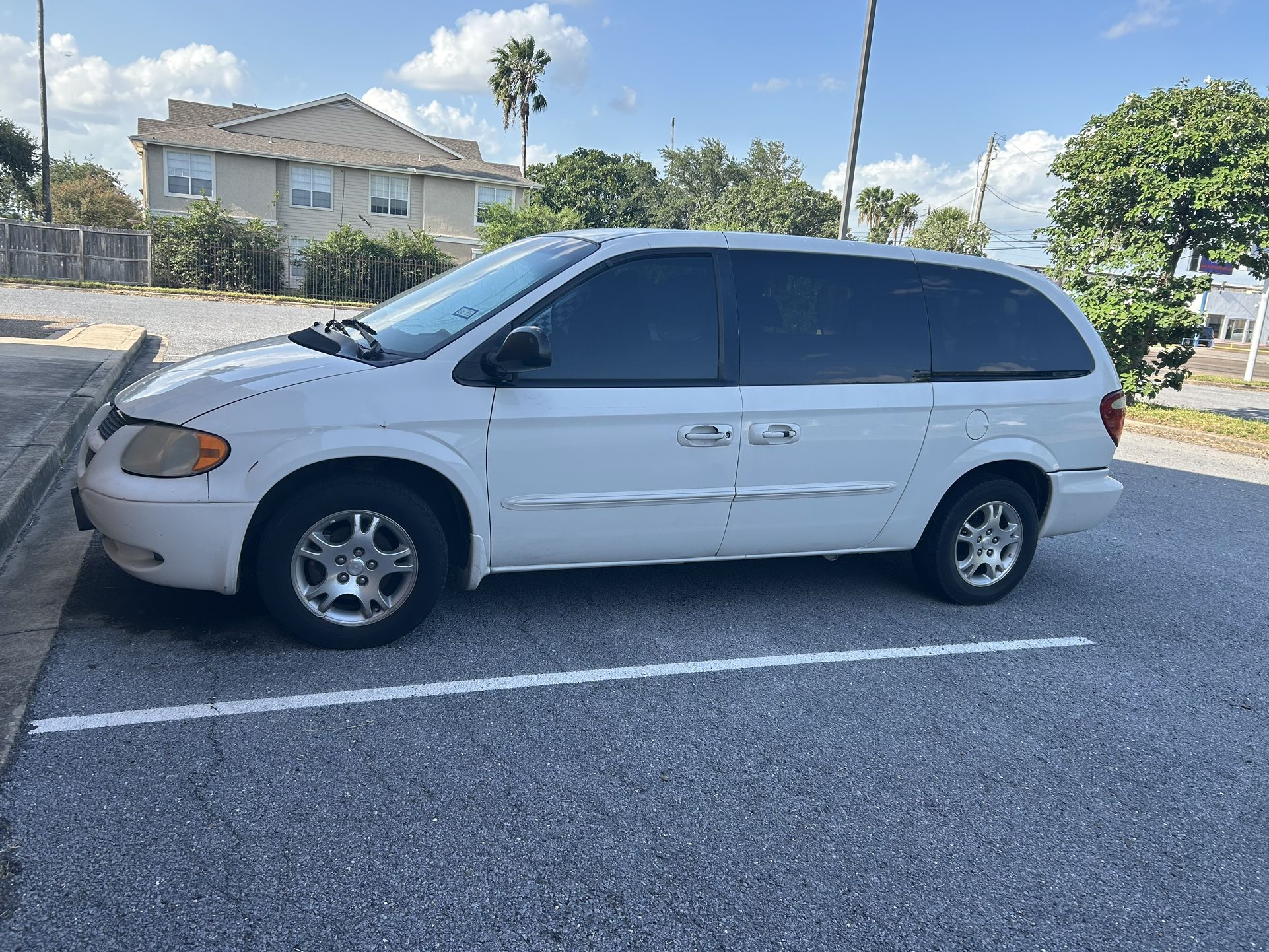 2003 Dodge Caravan/Grand Caravan
