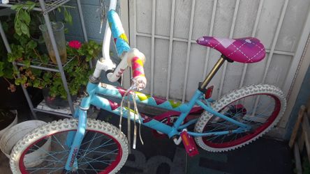 bicicleta para niña nueva
