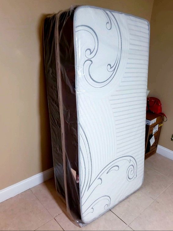 NEW TWIN MATTRESS. Bed frame is not available. Take it home the same day π