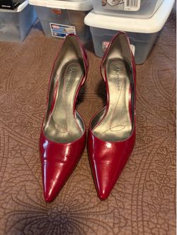 Women's shoes