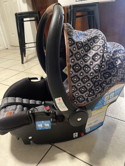 Car seat/ Stroller Combo