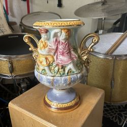 Beautiful Italian Porcelain Vase