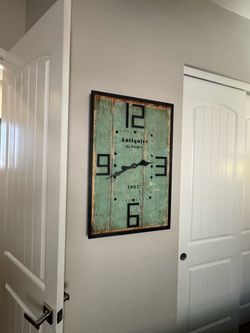 Beautiful clock!