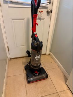 Dirt Devil Multi-Surface Rewind Upright Vacuum