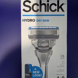 Schick Hydro DRY SKIN Japanese Oil 5 Blade Razor Handle +2 Cartridges w/ Trimmer