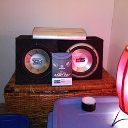 2 Subs, 4,000 Watt Amp And Add On Amp Kit