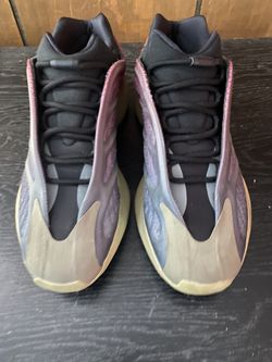 Yeezy 700 Comes With Box Size 10.5